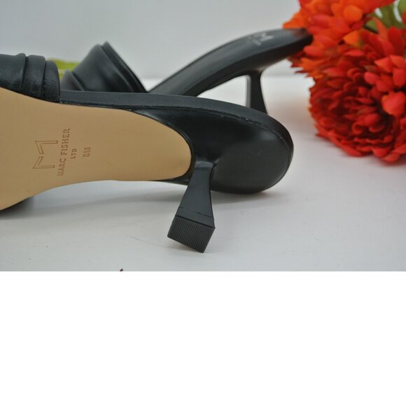 Marc Fisher Ltd Black Leather Strappy Sandals Size 8M - Picture 6 of 10
